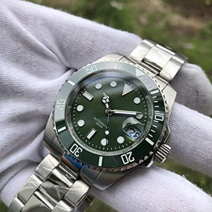 Hulk with Oyster Band